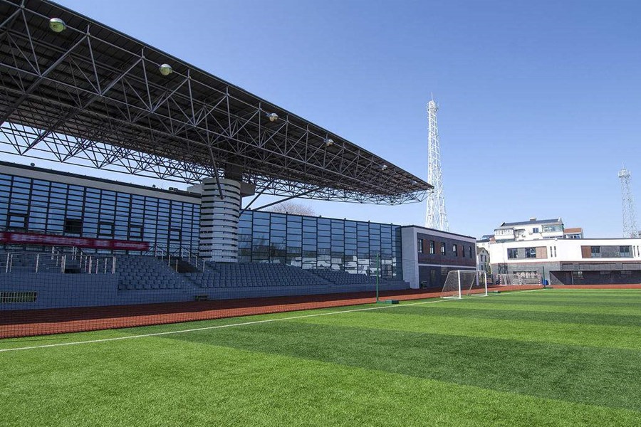 吉首体育场看台网架工程