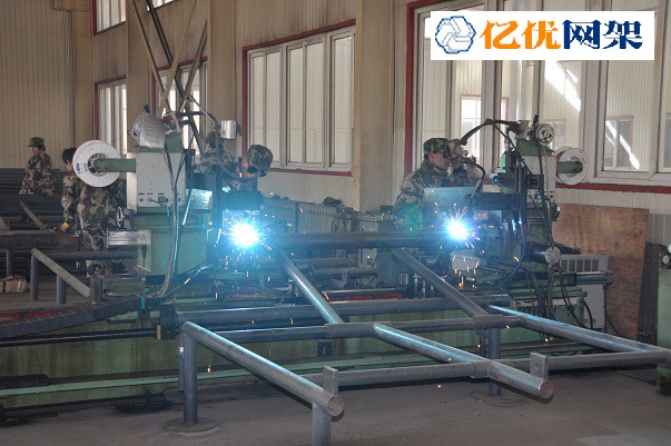 吉首螺栓球网架加工车间